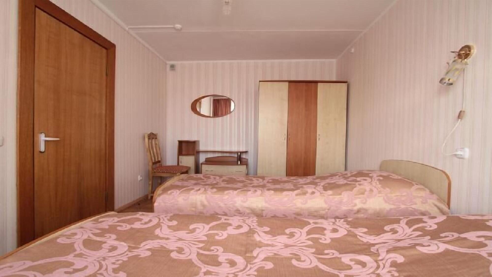 40 Let Pobedy Hotel Мінськ Екстер'єр фото