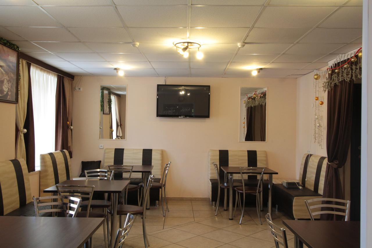40 Let Pobedy Hotel Мінськ Екстер'єр фото